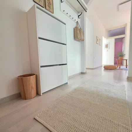 Palacinema - Old Town *