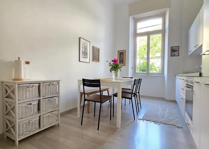 Palacinema - Old Town 아파트