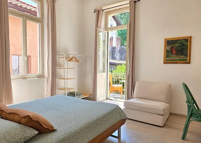 Palacinema - Old Town *