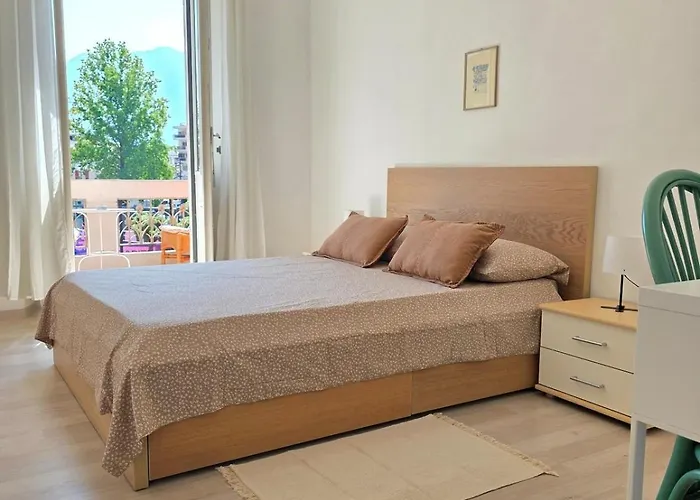 Palacinema - Old Town Apartment