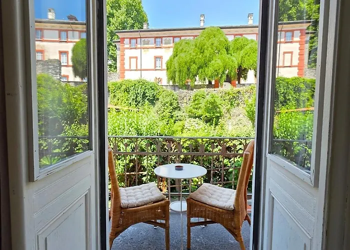Palacinema - Old Town Apartment Locarno