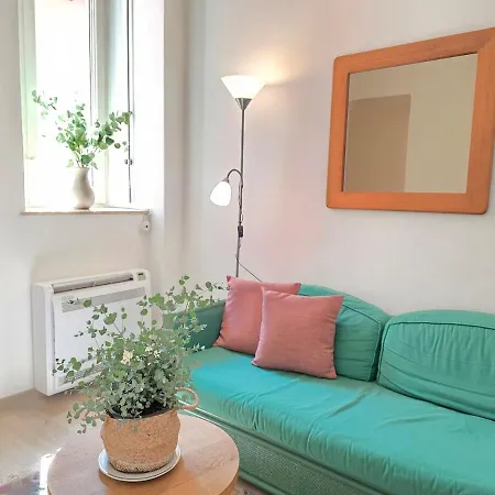 Palacinema - Old Town Apartman